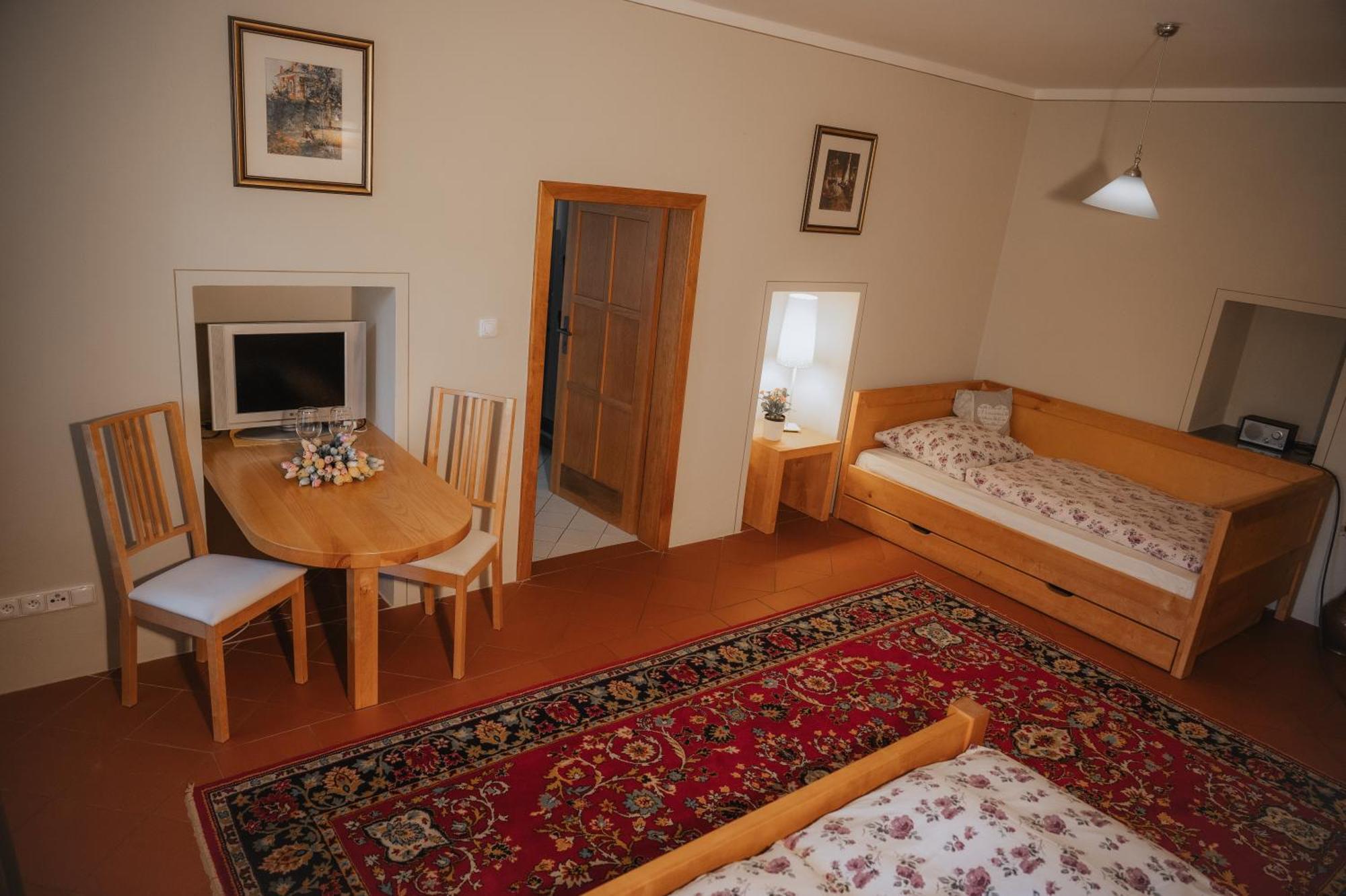 Apartman Zahradka Mírkovice 外观 照片